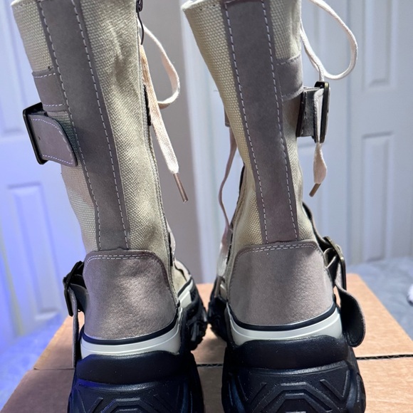 High-Top Lace-Up Boots in Beige and Black FOR SALE !!! 5/3/25 - Picture 3 of 12